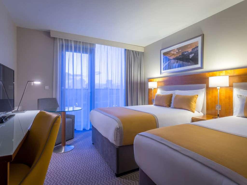 Maldron Hotel Portlaoise Ruang foto