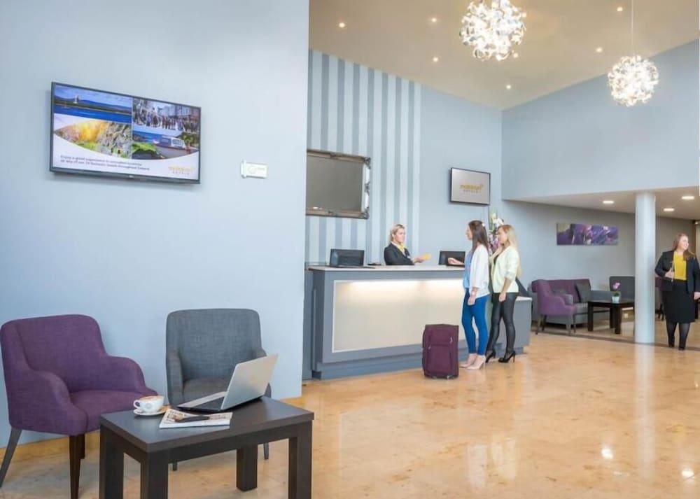 Maldron Hotel Portlaoise Bagian luar foto