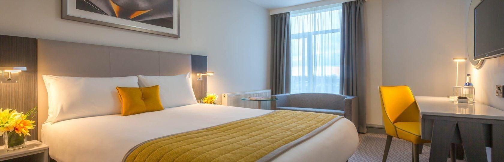 Maldron Hotel Portlaoise Bagian luar foto