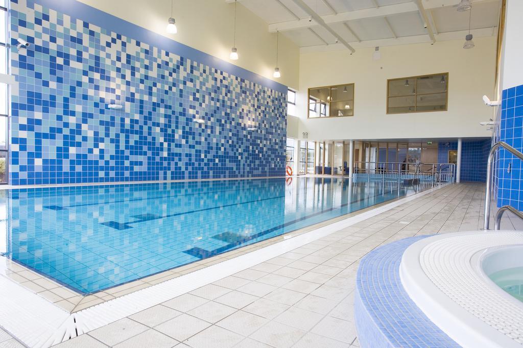 Maldron Hotel Portlaoise Bagian luar foto